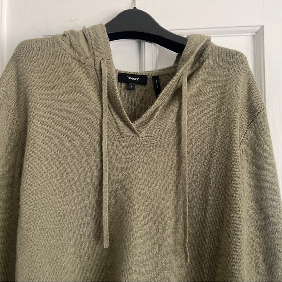 Theory Easy V 100% Cashmere Hoodie - Picture 2 of 11